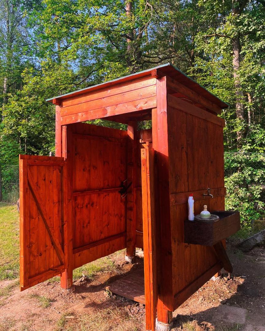 Hotel Treehouse U Rybnika Osecna Exteriér fotografie